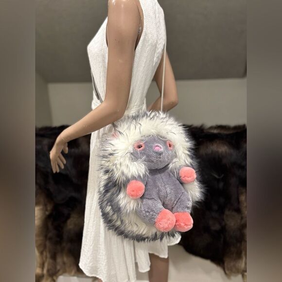 Cute Hedgehog Multi Use Bag/Real Shearling Crossbody/Backpack/Plushie/Pillow - Picture 6 of 16
